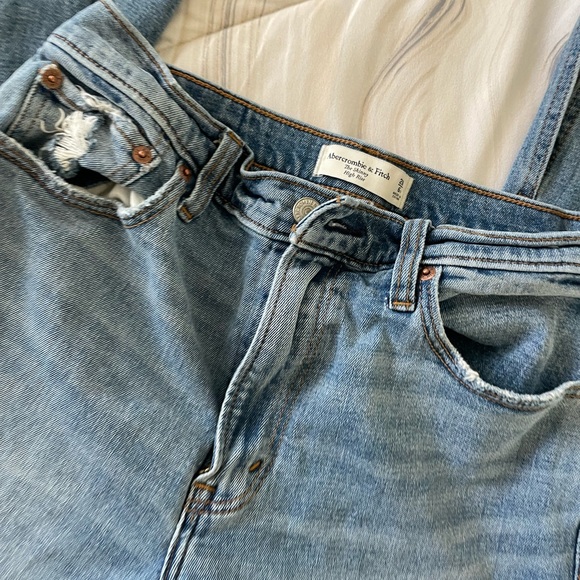Abercrombie & Fitch the skinny high rise jeans - Picture 15 of 15